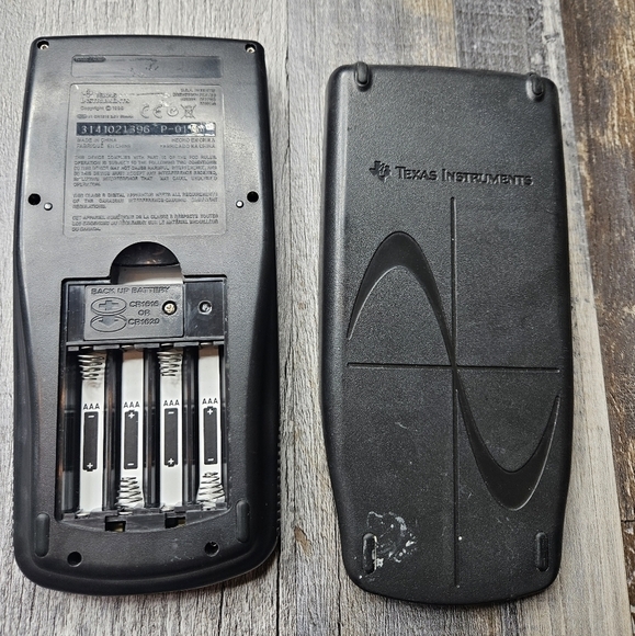 TI-83 Plus Graphing Scientific Calculator Texas Instaments - Picture 5 of 6